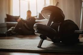 2025 年 MLB 伦敦赛：大都会对阵费城人，现场观众人数连续两日爆满