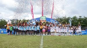 莱奥罚点前铃木彩艳对他说踢右边，最终莱奥踢向右边并且罚进